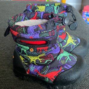 Bogs Toddler Dino Snow Neon Boots Size 7